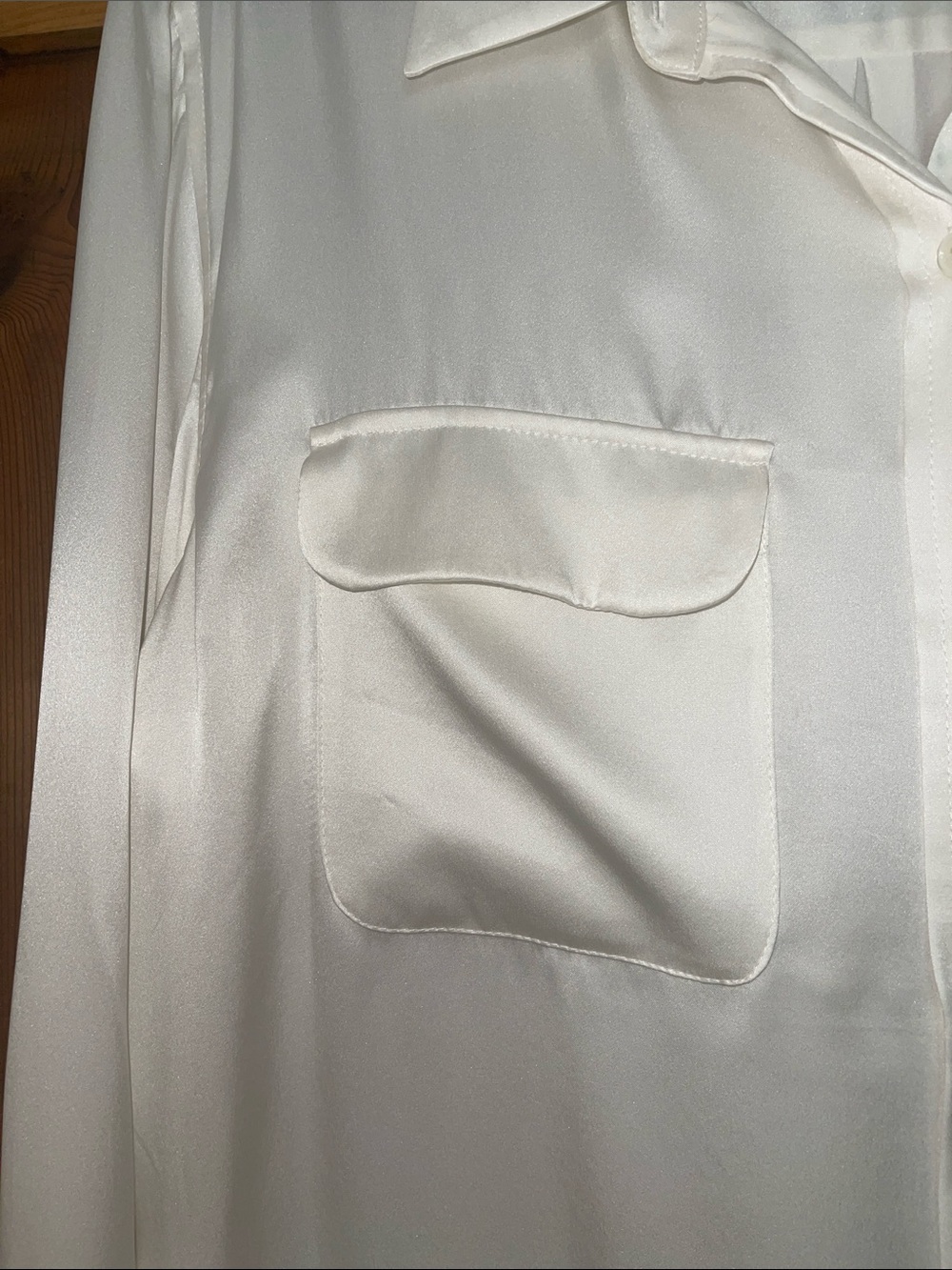 Equipment Ivory Smooth 💯 Silk Button down Blouse Sz. XL - Picture 5 of 12